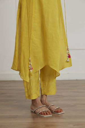 Mustard Yellow Silk Chanderi Kurta Paired With Silk Pants And Dupatta